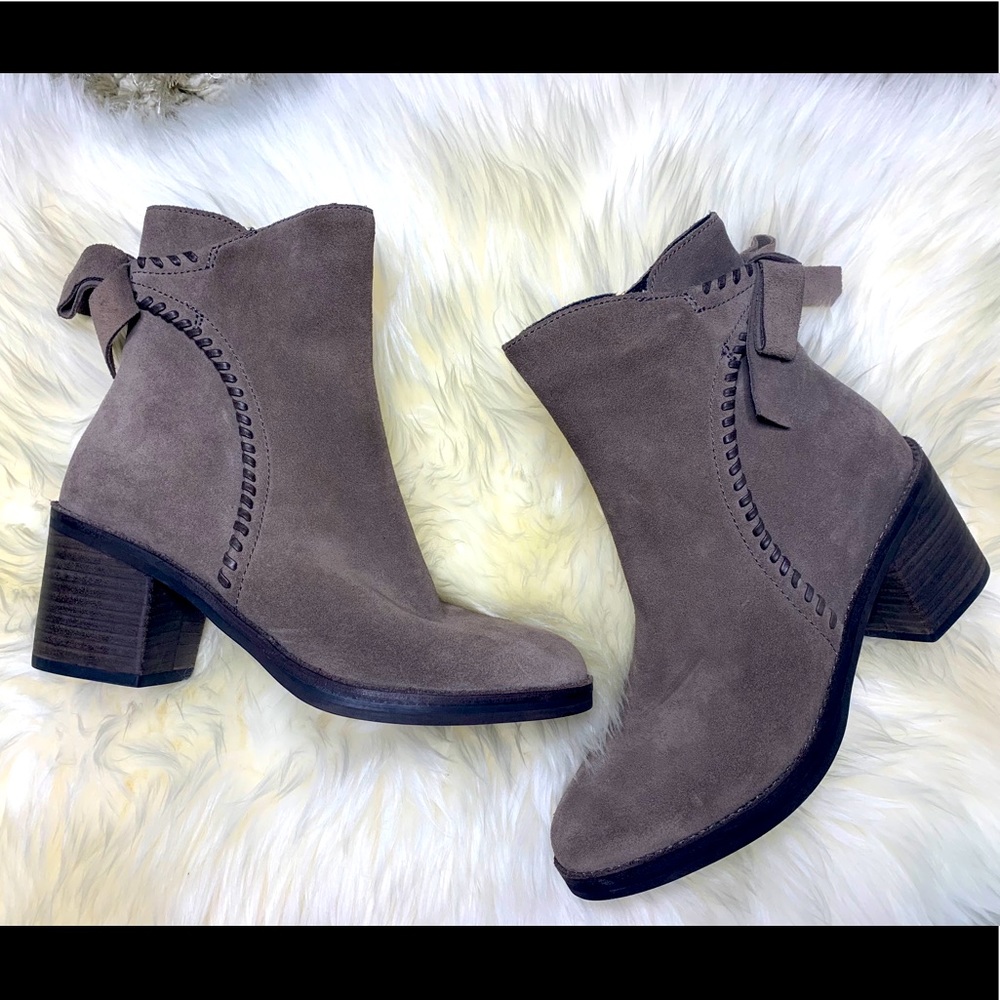 UGG Australia Women's Grey Suede Ankle Bootie
